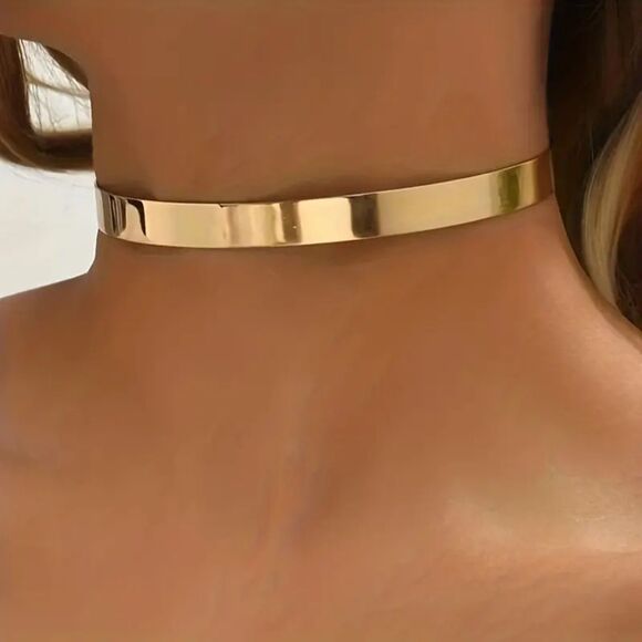 Elegant Sleek Clean Minimalist Design Chic Bold Gold Tone Metal Choker Necklace - Picture 2 of 3